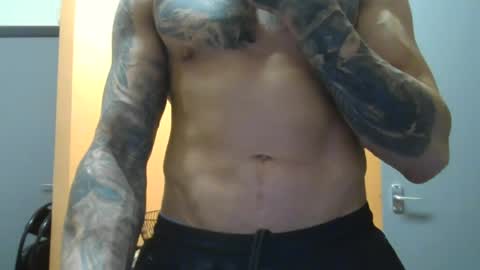 Snapshot of scottishmeat1996 chatting on 24, 6, 2026 Scotlandsfinest online show from 24, 6, 2026