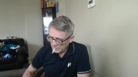 James online show from 21, 10, 2025