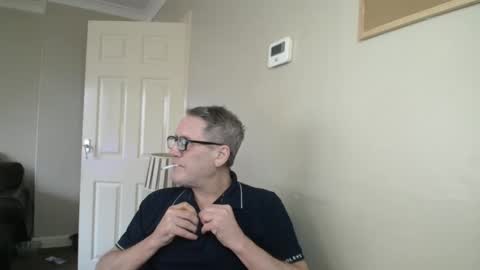 James online show from 5, 11, 2025