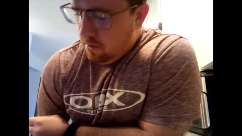 Snapshot of scottyknows101 chatting on 28, 10, 2025 scottyknows101 online show from 28, 10, 2025