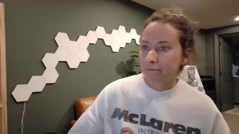 Scout has fun online show from 21, 11, 2025