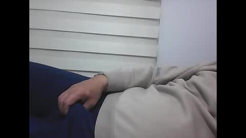 Snapshot of screw2 chatting on 17, 2, 2025 Evren online show from 17, 2, 2025