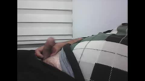 Snapshot of screw2 chatting on 8, 1, 2026 Evren online show from 8, 1, 2026