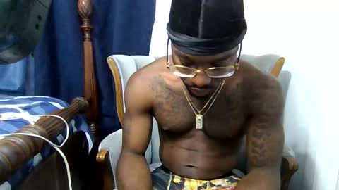 Snapshot of sdawg2xxx chatting on 2, 2, 2026 sdawg2xxx online show from 2, 2, 2026