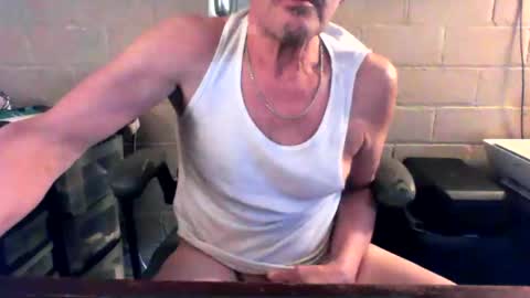 eating pussy  sucking dick online show from 1, 3, 2026