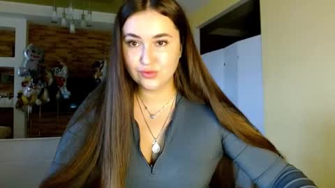 Snapshot of sea_cocktail chatting on 13, 11, 2025 Elizabeth online show from 13, 11, 2025