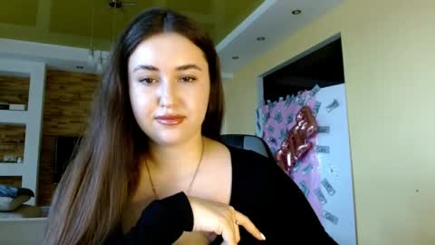 Elizabeth  online show from 15, 5, 2026