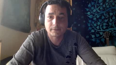 Snapshot of sealomel chatting on 18, 4, 2026 sealomel online show from 18, 4, 2026