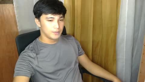 Snapshot of seancody_cum chatting on 8, 7, 2026 seancody_cum online show from 8, 7, 2026