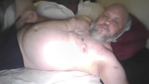Snapshot of seasoned_silver_daddy chatting on 21, 3, 2026 seasoned_silver_daddy online show from 21, 3, 2026