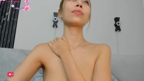 Snapshot of seattle_rousse chatting on 26, 3, 2026 Rosie online show from 26, 3, 2026