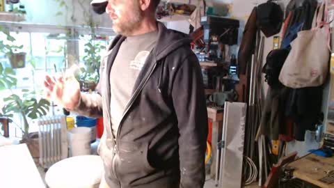 Snapshot of seattlemanwhore chatting on 3, 6, 2026 Seattlemanwhore online show from 3, 6, 2026
