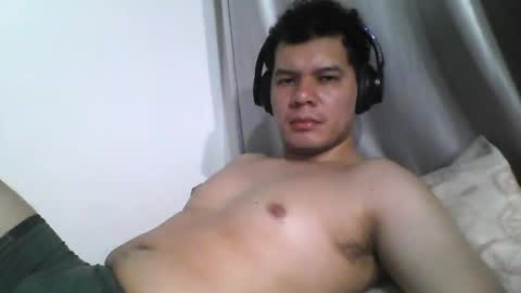 Snapshot of seb5759 chatting on 5, 5, 2026 seb5759 online show from 5, 5, 2026
