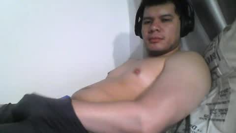 Snapshot of seb5759 chatting on 19, 5, 2026 seb5759 online show from 19, 5, 2026