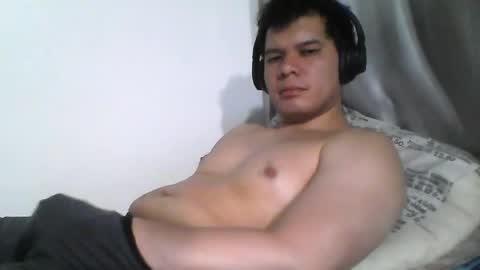 Snapshot of seb5759 chatting on 23, 5, 2026 seb5759 online show from 23, 5, 2026
