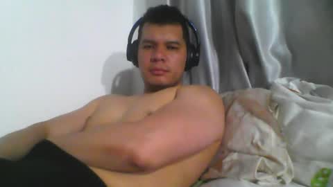 Snapshot of seb5759 chatting on 4, 6, 2026 seb5759 online show from 4, 6, 2026