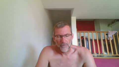 Snapshot of seb846894 chatting on 20, 6, 2026 seb846894 online show from 20, 6, 2026