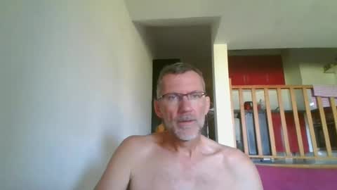 Snapshot of seb846894 chatting on 2, 7, 2026 seb846894 online show from 2, 7, 2026