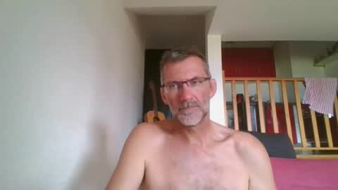 Snapshot of seb846894 chatting on 16, 7, 2026 seb846894 online show from 16, 7, 2026