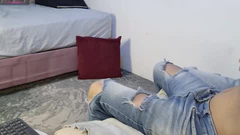 Snapshot of sebas_n_aly chatting on 28, 2, 2026 ely online show from 28, 2, 2026