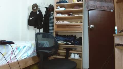 Sebas online show from 18, 2, 2025