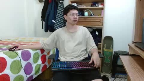 Sebas online show from 6, 3, 2025