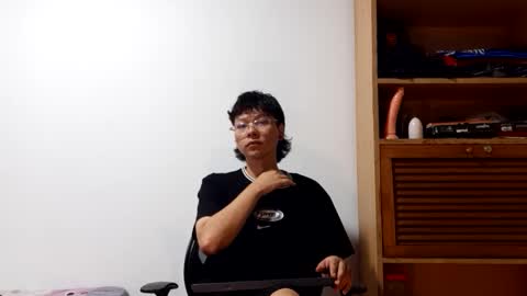 Sebas online show from 9, 1, 2026