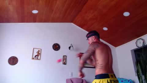 Snapshot of sebastian_025 chatting on 25, 5, 2026 Sebastian online show from 25, 5, 2026