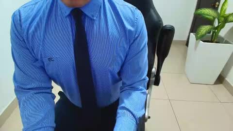 juan  sebastian online show from 28, 2, 2025