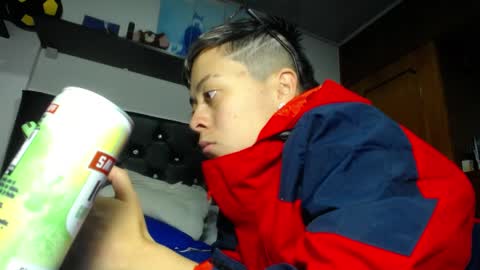 Snapshot of sebastian_posse chatting on 28, 4, 2026 Myystiic online show from 28, 4, 2026