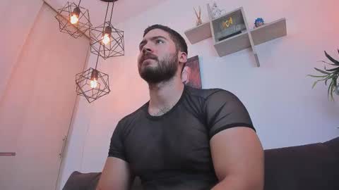 Instagram jeanpaulfit  online show from 16, 2, 2026