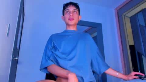 Sebastian online show from 9, 4, 2026