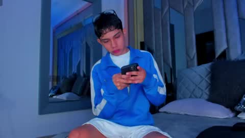 Snapshot of sebax_00 chatting on 7, 6, 2026 Sebastian online show from 7, 6, 2026