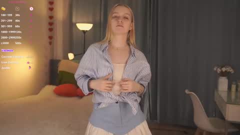 Snapshot of sebrinarainha chatting on 7, 10, 2025 Rina online show from 7, 10, 2025