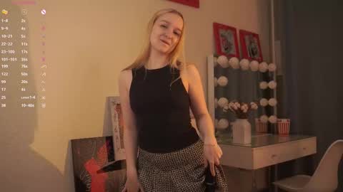 Snapshot of sebrinarainha chatting on 17, 10, 2025 Rina online show from 17, 10, 2025