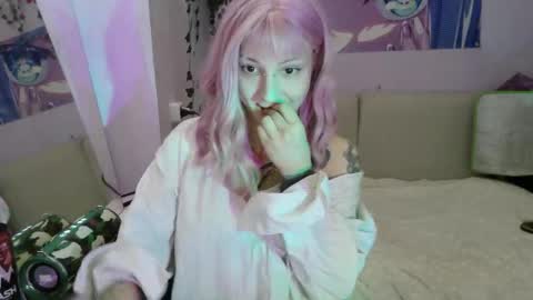 secret_bloom online show from 18, 11, 2025