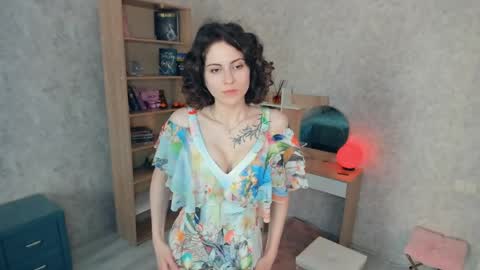Snapshot of secret_des1res chatting on 14, 5, 2026 Mia online show from 14, 5, 2026