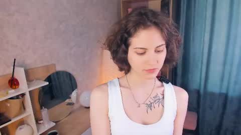 Snapshot of secret_des1res chatting on 2, 7, 2026 Mia online show from 2, 7, 2026