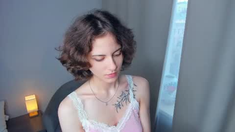 Snapshot of secret_des1res chatting on 13, 7, 2026 Mia online show from 13, 7, 2026