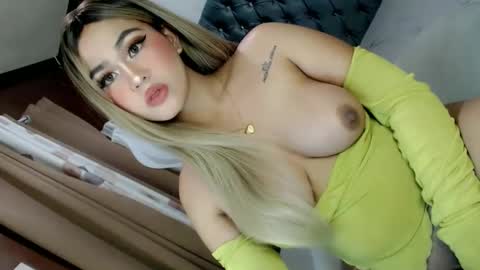 Chloe online show from 6, 12, 2024