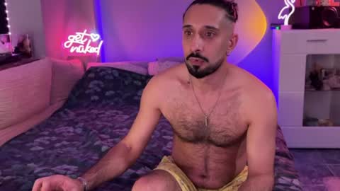 Snapshot of secret_lovers1 chatting on 28, 5, 2026 Secret Lovers online show from 28, 5, 2026