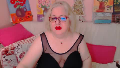 Snapshot of secretloverbbw chatting on 28, 5, 2026 Alice online show from 28, 5, 2026