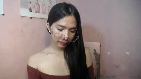 JUST CALL ME ABIA  online show from 20, 11, 2025