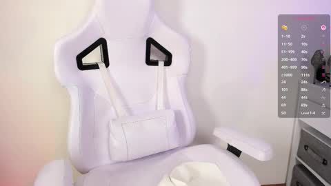 Ava   online show from 14, 11, 2025