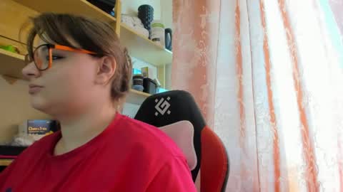 seductive_she_wolf online show from 14, 4, 2026