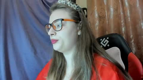 Snapshot of seductive_she_wolf chatting on 29, 4, 2026 seductive_she_wolf online show from 29, 4, 2026