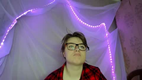 Snapshot of seductive_she_wolf chatting on 18, 5, 2026 seductive_she_wolf online show from 18, 5, 2026