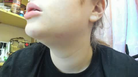 Snapshot of seductive_she_wolf chatting on 31, 5, 2026 seductive_she_wolf online show from 31, 5, 2026