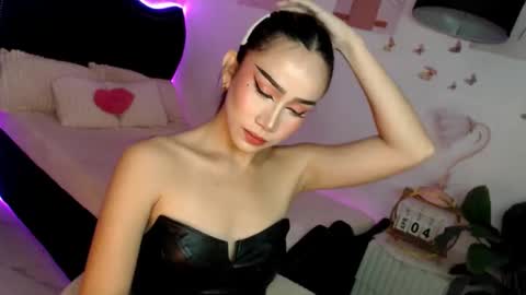 Vanessa online show from 4, 4, 2026