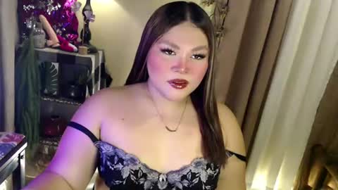 Snapshot of seductivecurvesxxx chatting on 21, 6, 2026 Its me Jazzi online show from 21, 6, 2026